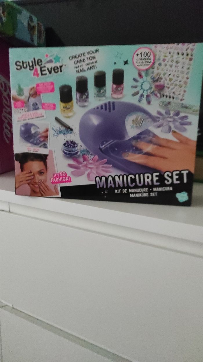 Manicure set - photo numéro 2