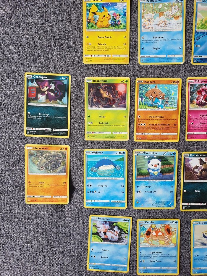 Lot de 18 cartes Pokemon "base" - photo numéro 2