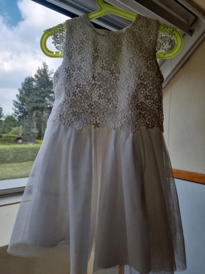 Robe dentelle et tulle - photo numéro 5