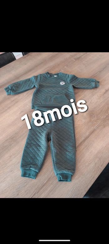 Survêtement bébé 18mois