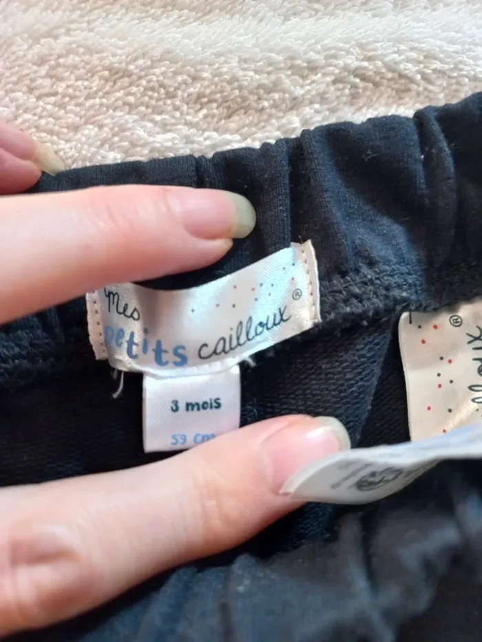 Lot de 2 pantalons taille 3 mois-59 cm - photo numéro 4