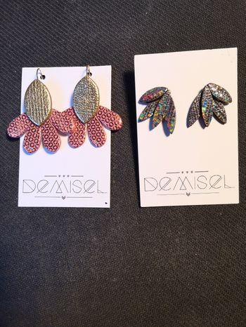 Lot 2 paires de boucles d'oreilles exclusives