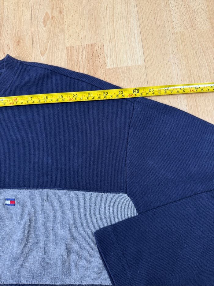 Pull Tommy Hilfiger bleu marine / bande grise – Taille L - photo numéro 9