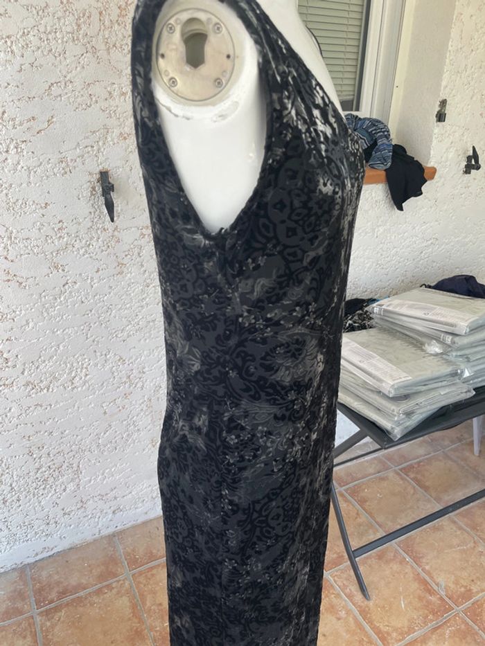 Robe noir avec une bretelle marque Fashion express - photo numéro 5