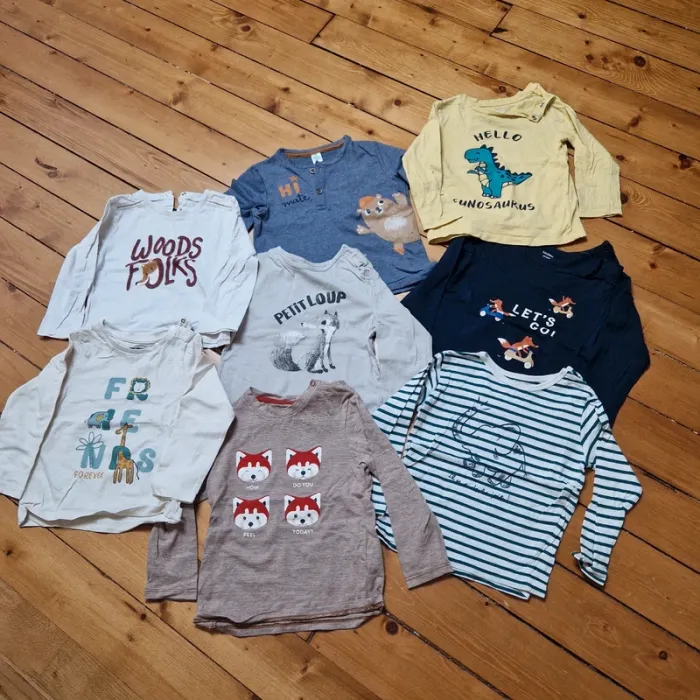 Lot de 8 T-shirts manches longues - 24 mois