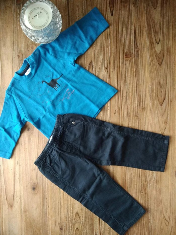 Ensemble pantalon/t-shirt manches longues