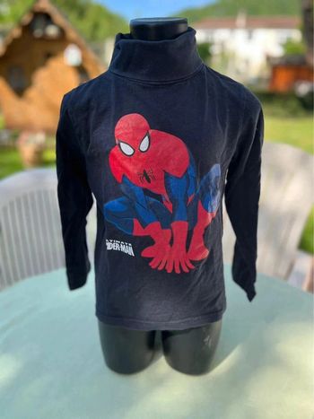 Col roulé Spiderman taille 6 ans bleu foncé