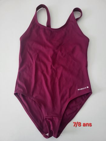 Maillot de bain Decathlon violet 7/8 ans