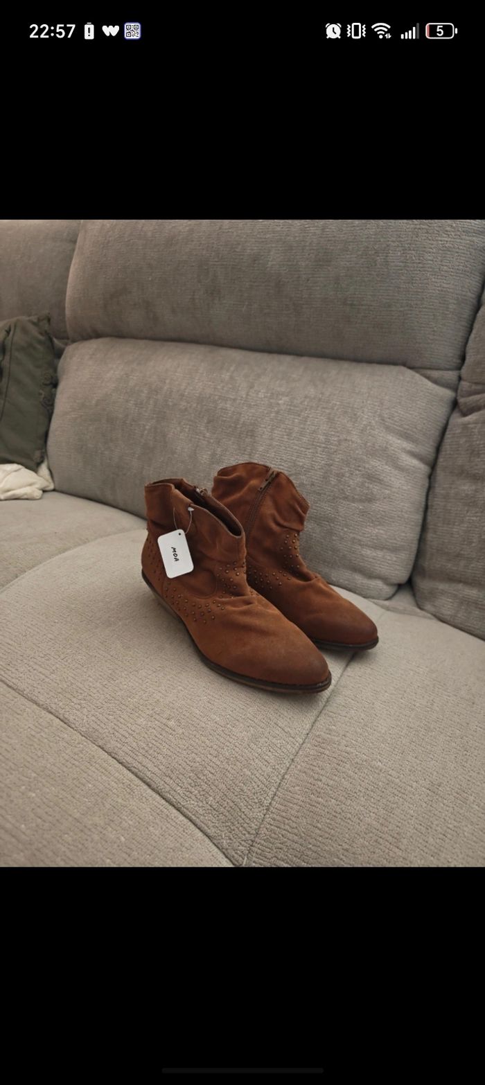 Bottines camel cloutées MOA neuves – T37 – style western - photo numéro 2