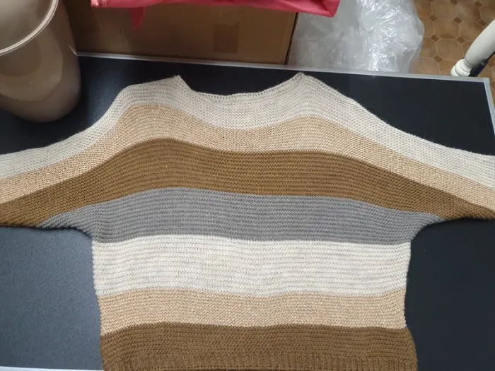 Pull manches 3/4 taille 40