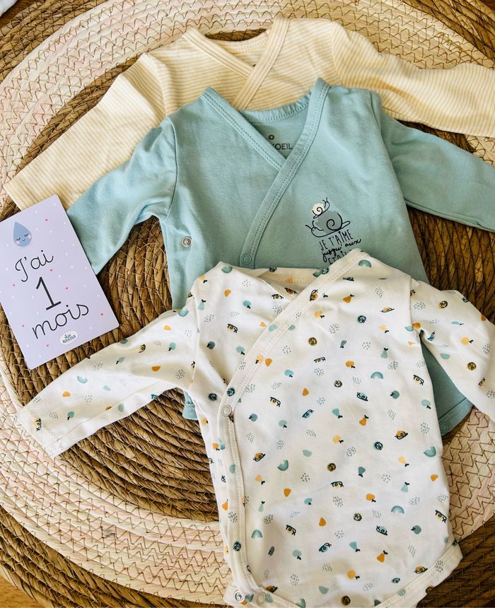 Lot de bodies tape à l’œil neufs