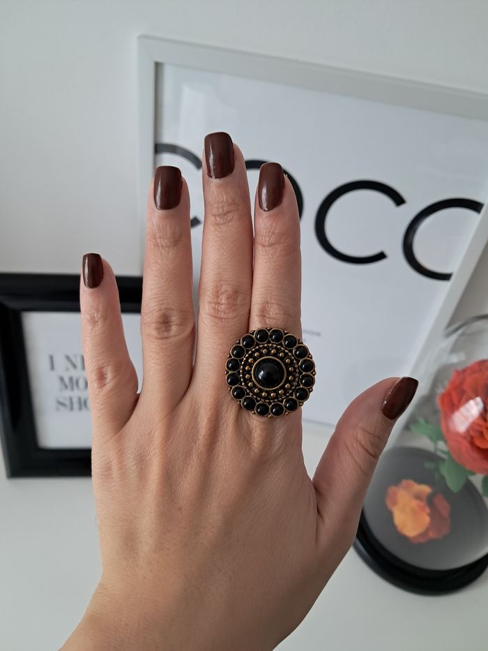 Bague noire