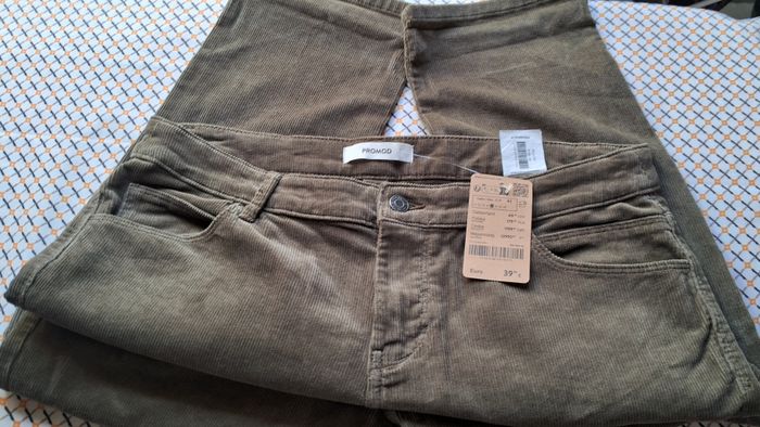 PANTALON VELOURS FEMME KAKI