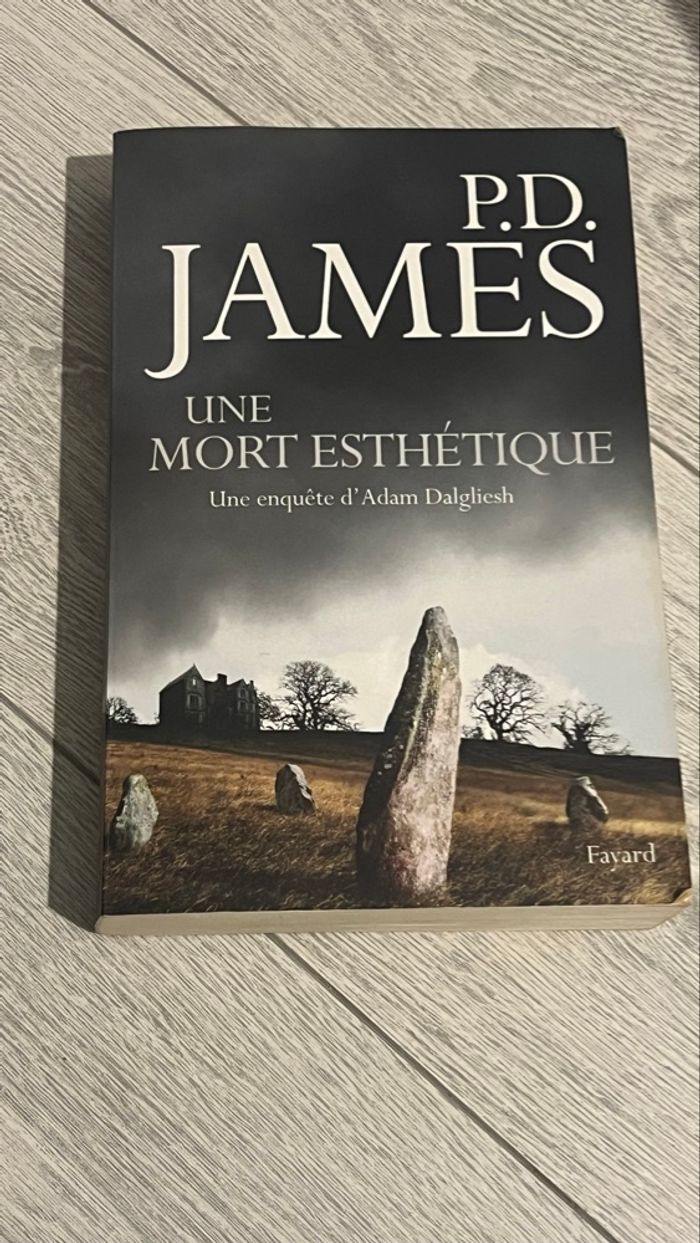 Livre une mort d’esthétique  De P.D. James