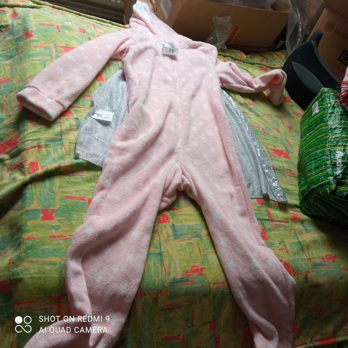 Combinaison pyjama neuf