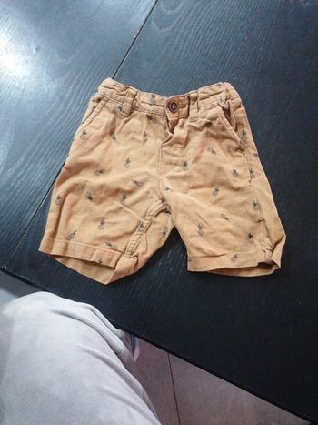 Short H&M 9/12 mois