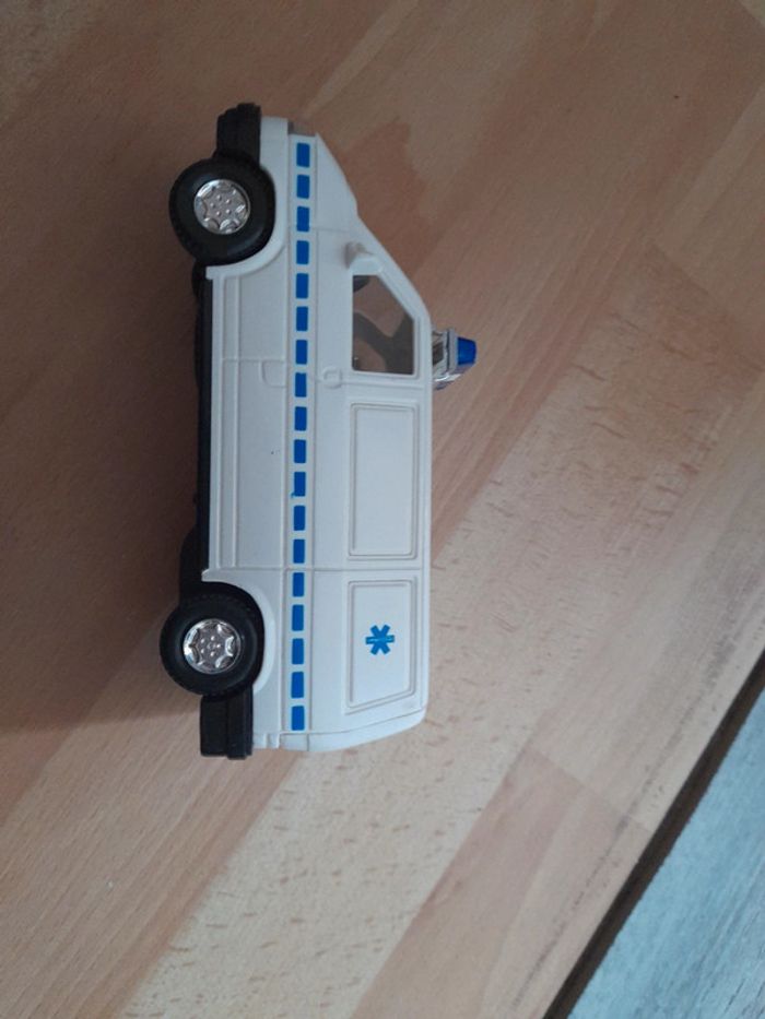 Ambulance Samu de PARIS - photo numéro 3