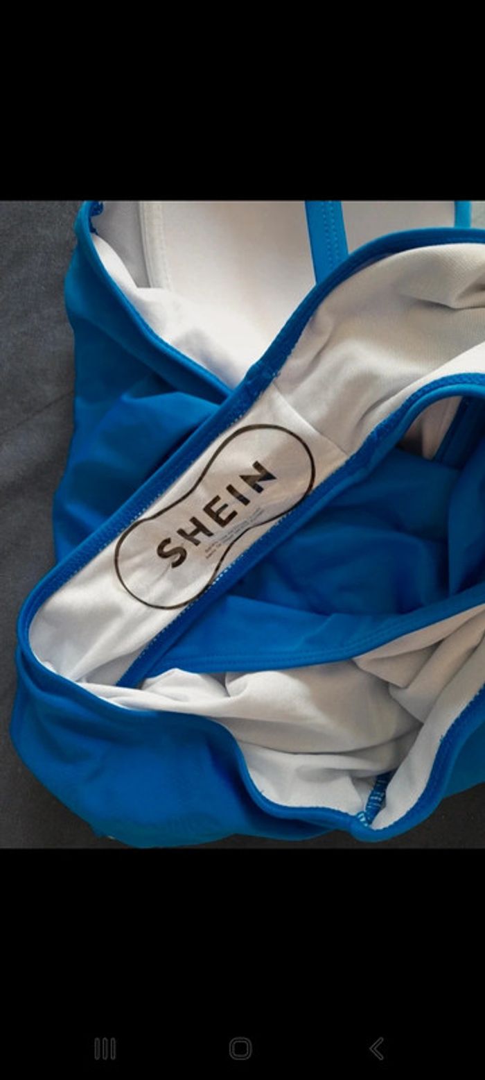 Maillot de bain - photo numéro 5