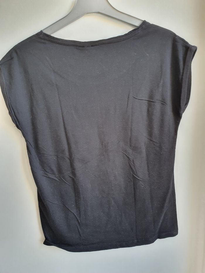 T-short fille 16 ans (S) - photo numéro 3