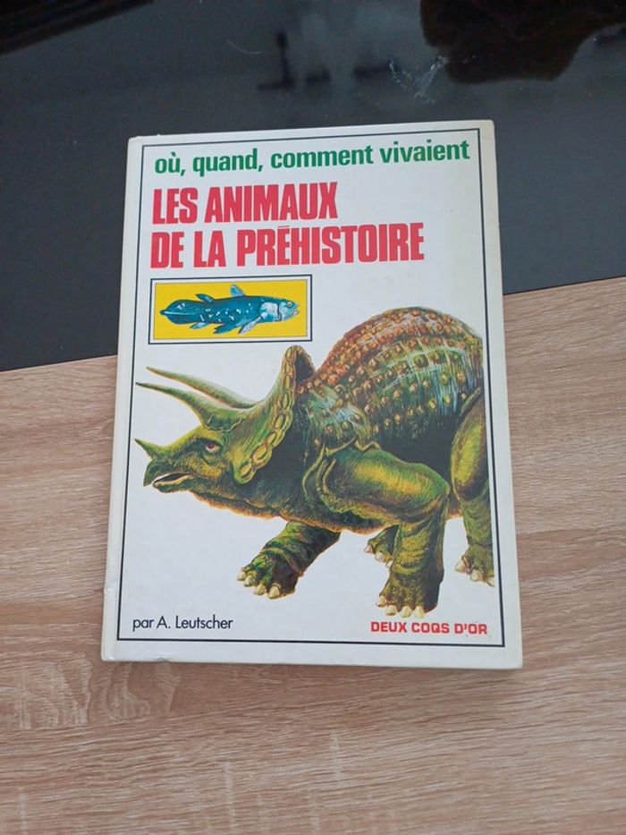 Livre les animaux de la préhistoire