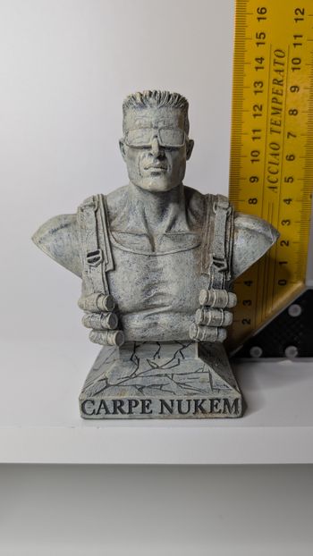 [Gearbox Software] Buste Duke Nukem