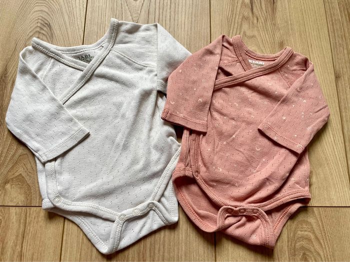 Lot de 2 bodies - photo numéro 2