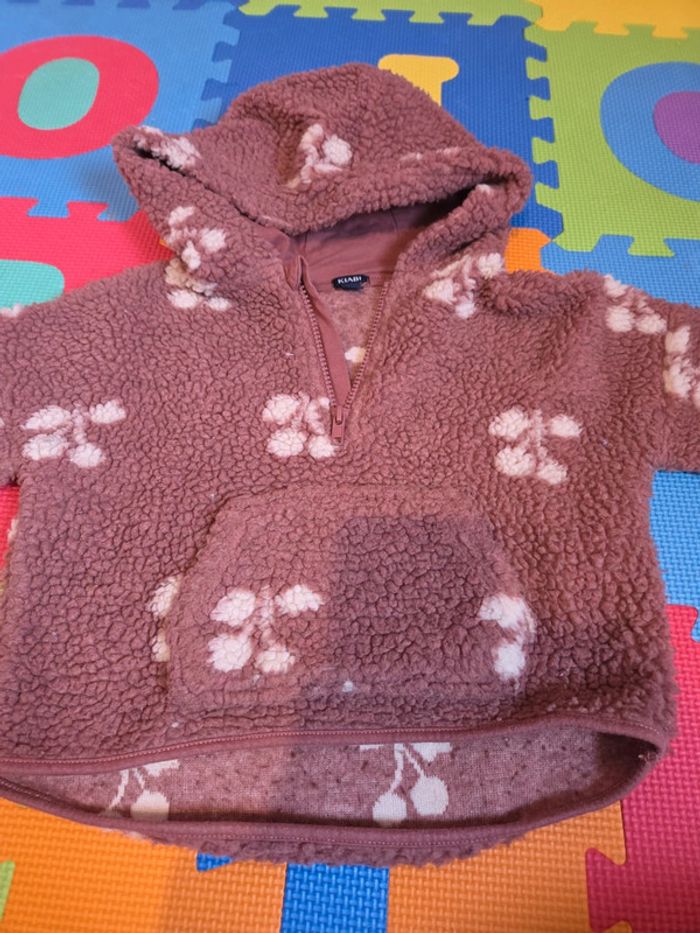 Pull a capuche chaud 3 ans - photo numéro 2