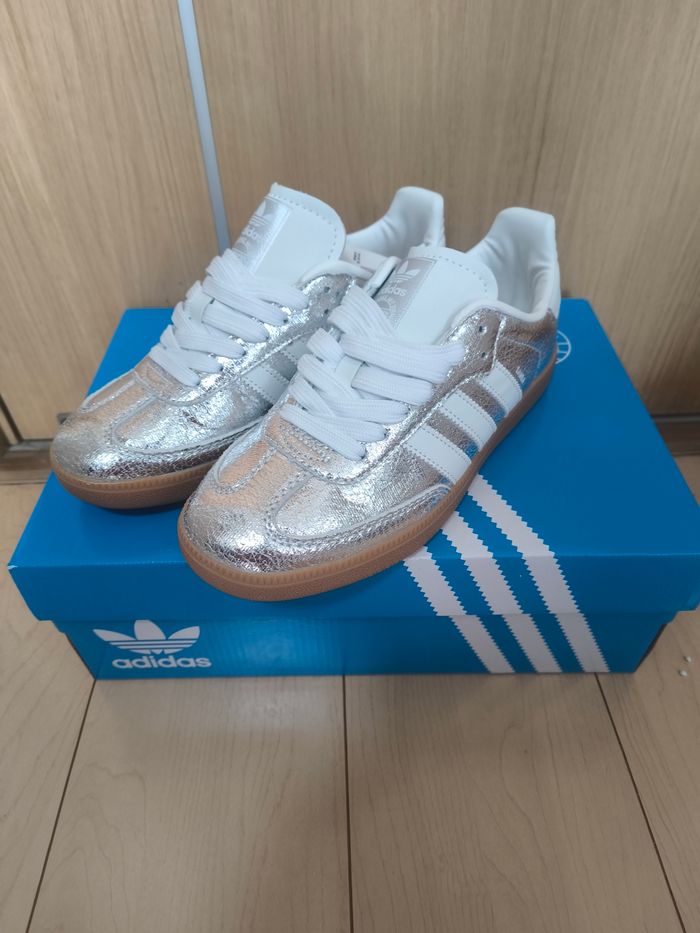 Baskets adidas Originals SAMBA argentées - Taille 40 - photo numéro 4