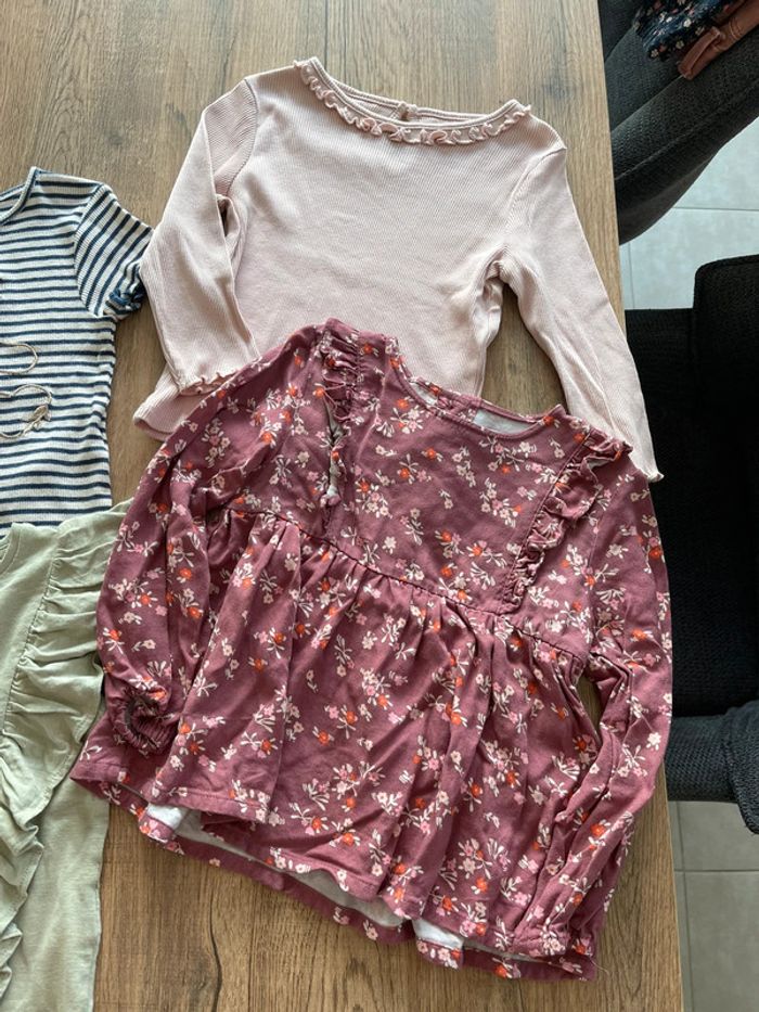 Lot haut 2-3 ans - photo numéro 4
