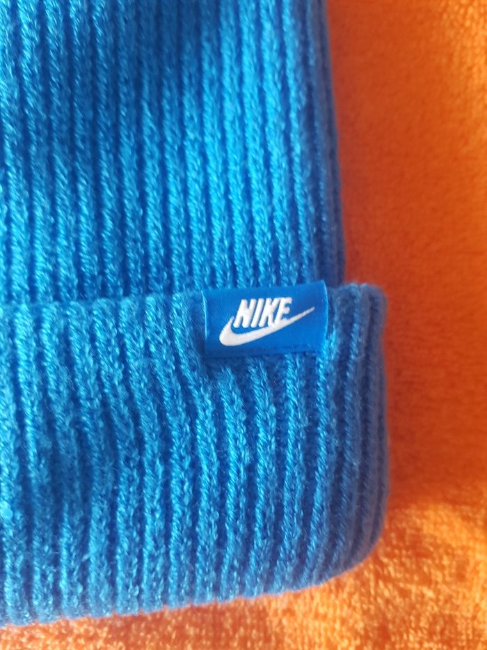 Magnifique bonnet mixte adulte  bleu nike - photo numéro 4