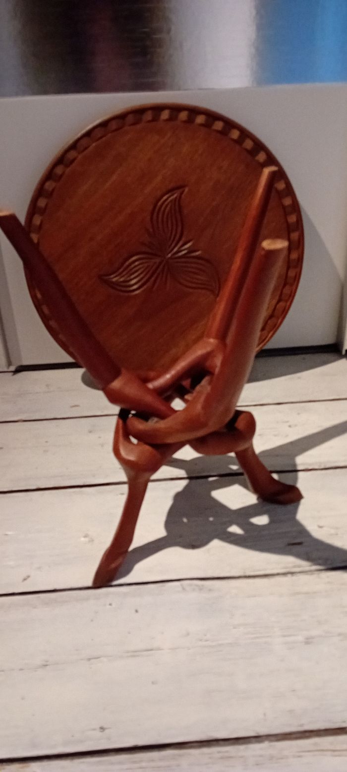 Petite table originale pliable - photo numéro 5