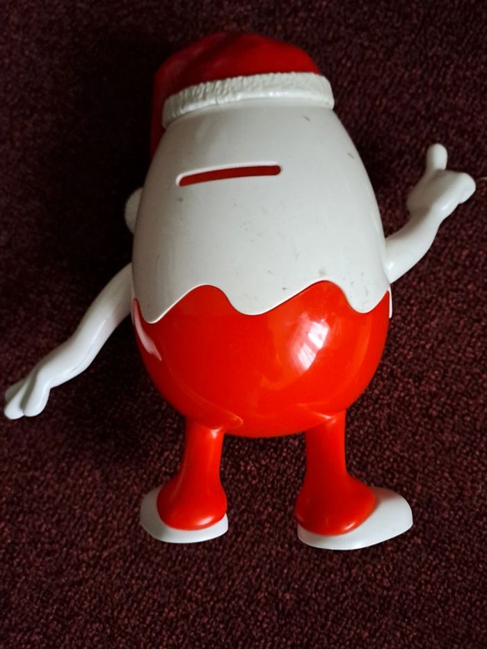 Tirelire Kinder - photo numéro 2