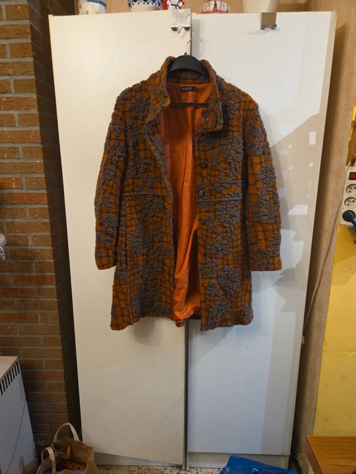 Veste Rouille/orange/marron Julie Mode XXL (manque 1 bouton 4eme photo)