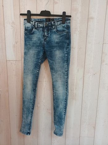 Jean slim taille 36