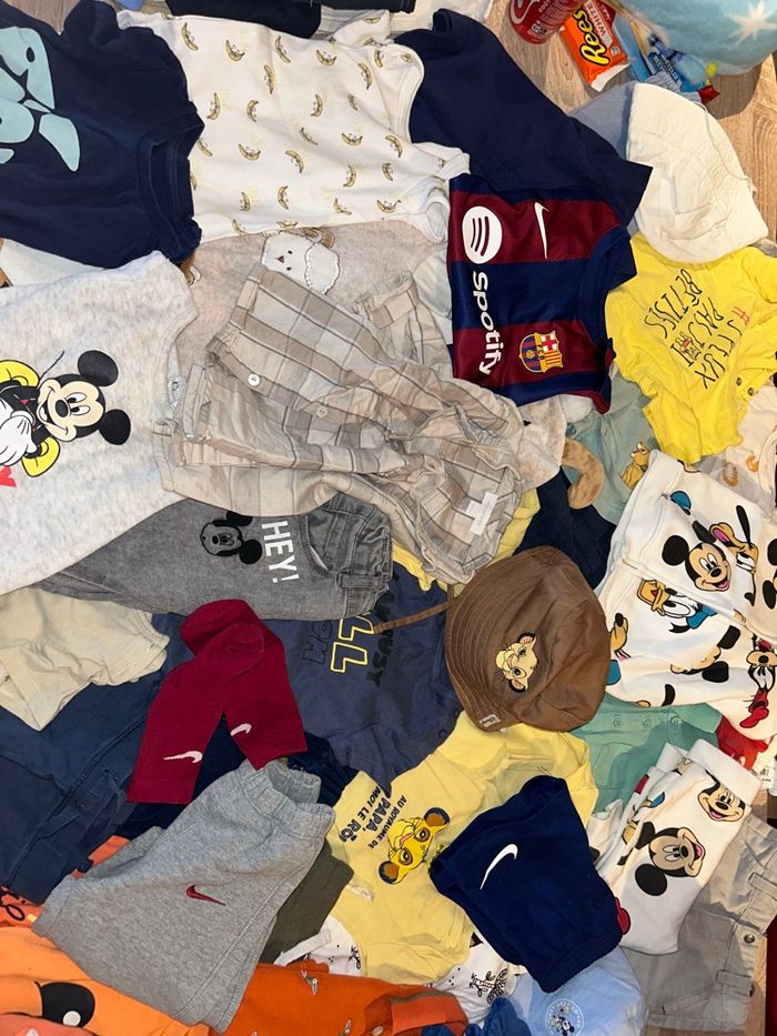 Gros lot de 60 vêtements garçon - photo numéro 2