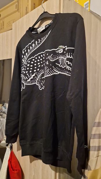 Sweat Lacoste noir neuf taille s