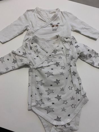 Lot bodies TAO 3 mois