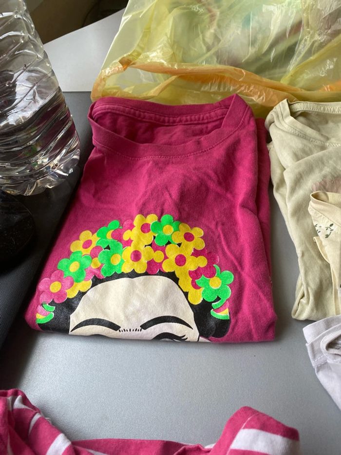 Lots 11 teeshirt taille 8 ans - photo numéro 4