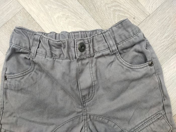 Ensemble mi-saison garçon 4 ans tee-shirt manches longues Cyrillus et pantalon gris - photo numéro 6
