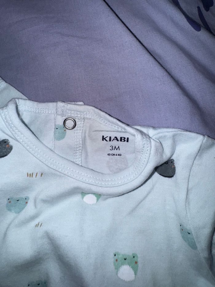 Pyjama bleu taille 3 mois - photo numéro 2