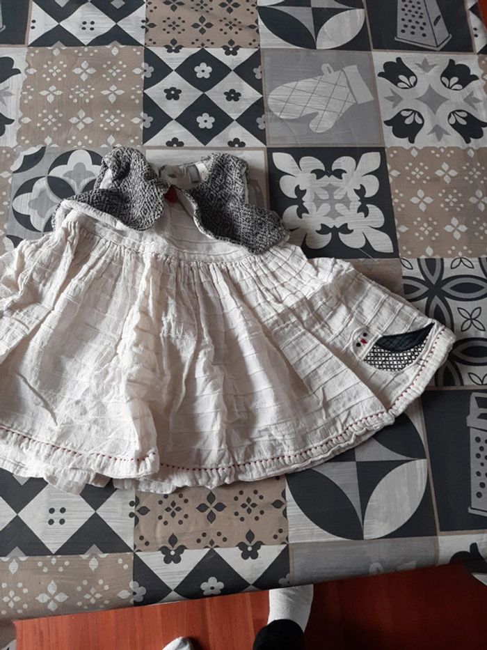 Robe orchestra taille 6 mois