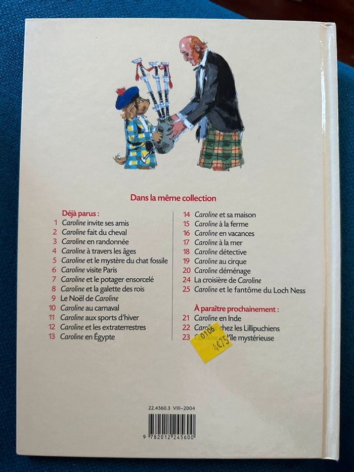 Livre introuvable album bd Hachette Jeunesse Caroline et le fantôme du loch Ness - photo numéro 2
