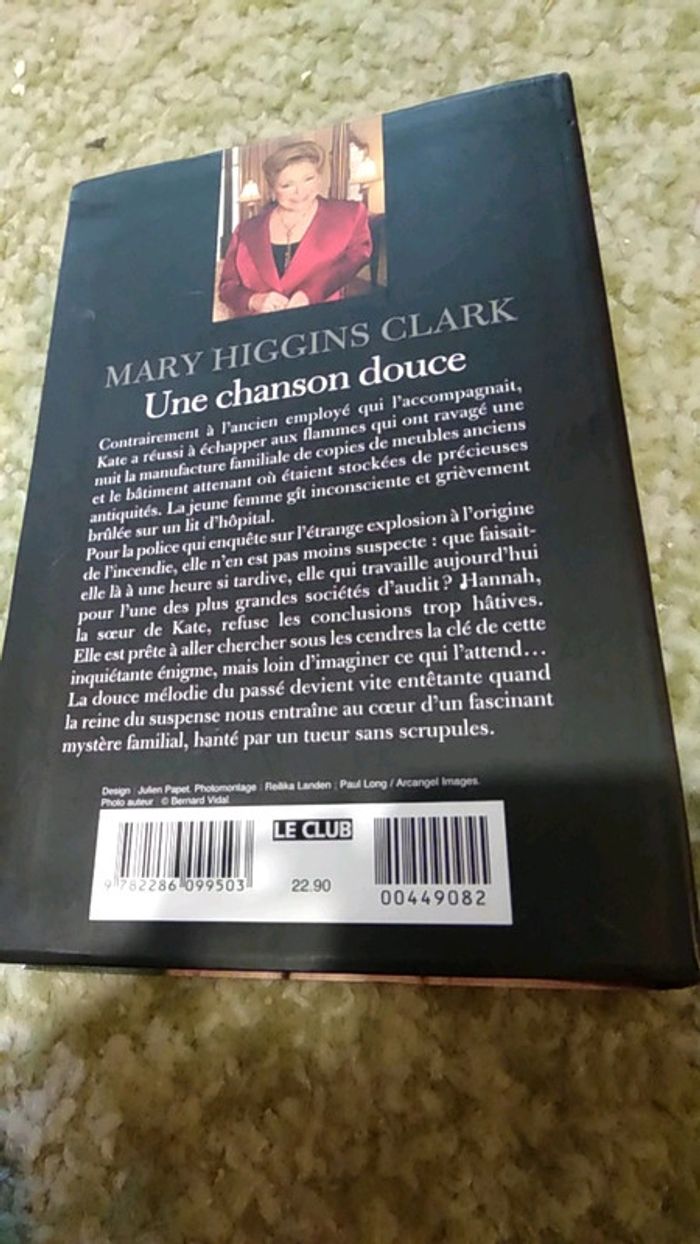 Livre une chanson douce - photo numéro 2