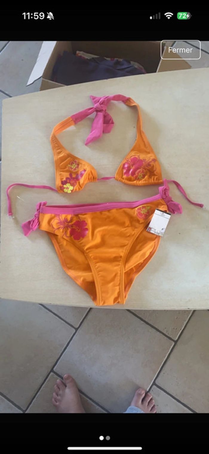 Bikini 14 ans