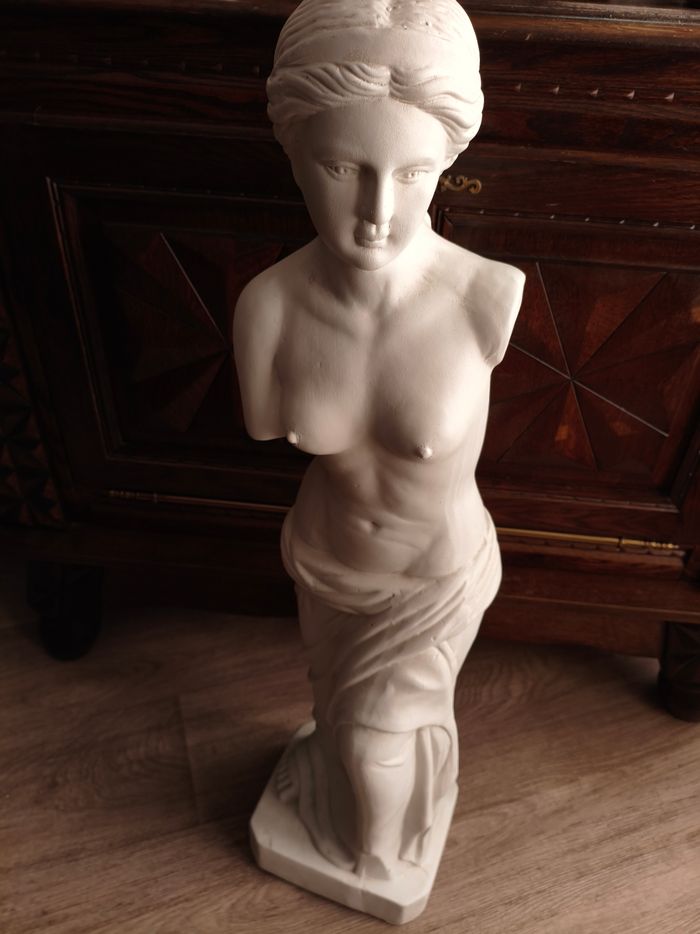 Sculpture représentant Vénus de Milo