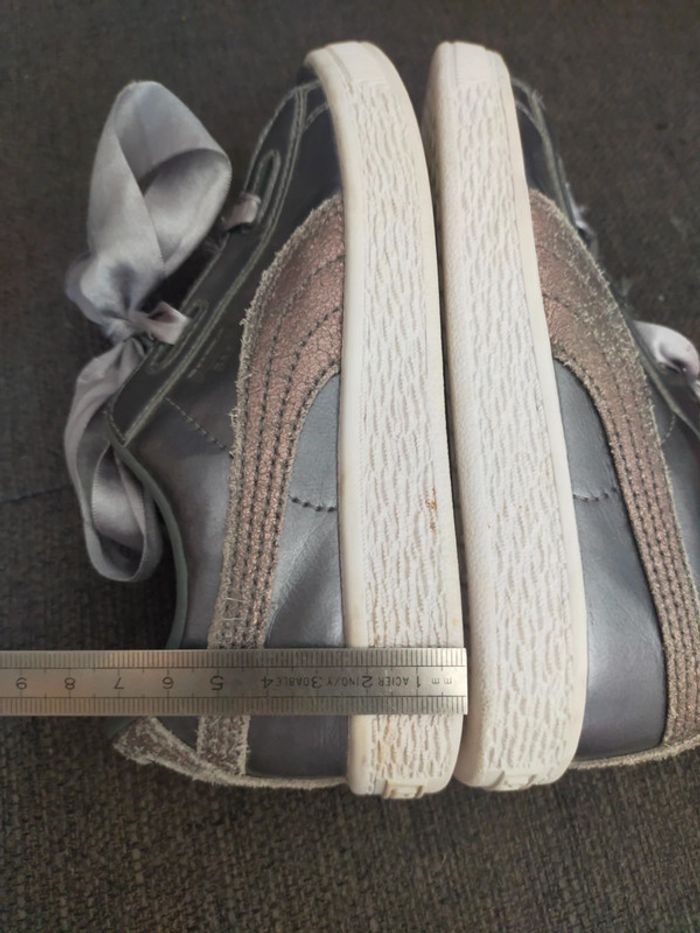 Baskets neuves grises lacets a ruban T 33 Puma - photo numéro 10
