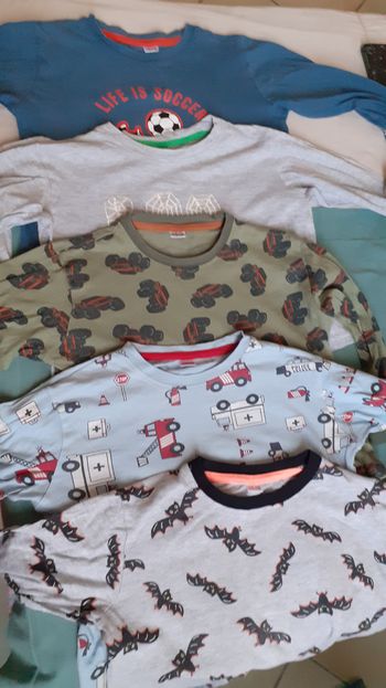Lot de 5 hauts de pyjama garçon 4 ans