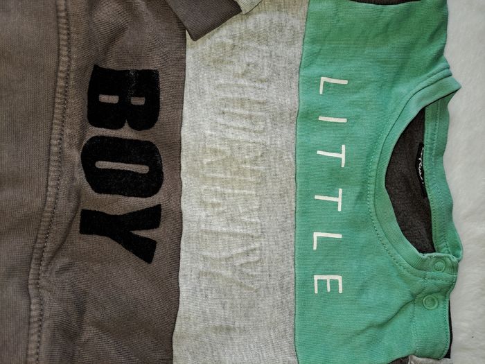 Survêtement 12 mois - photo numéro 2