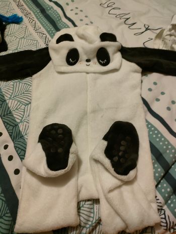 Pyjama panda