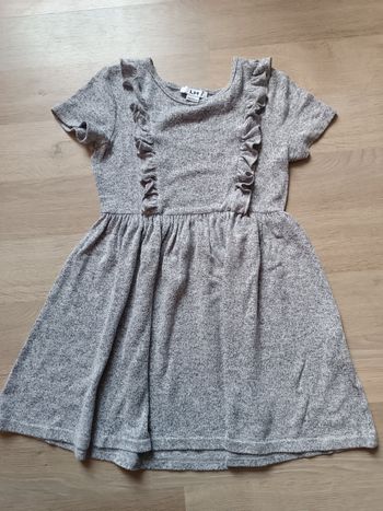 Robe manches courtes